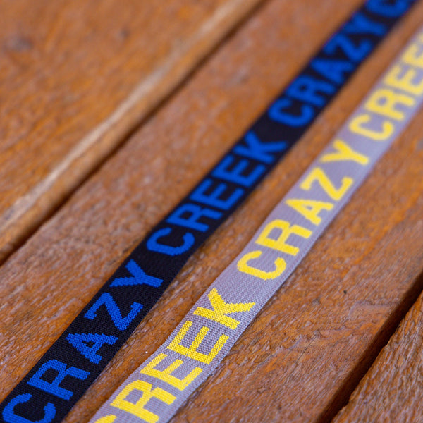 Crazy Creek straps closeup showing name stitching