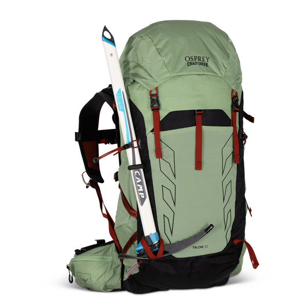 Backpack holding a mountaineering pickaxe
